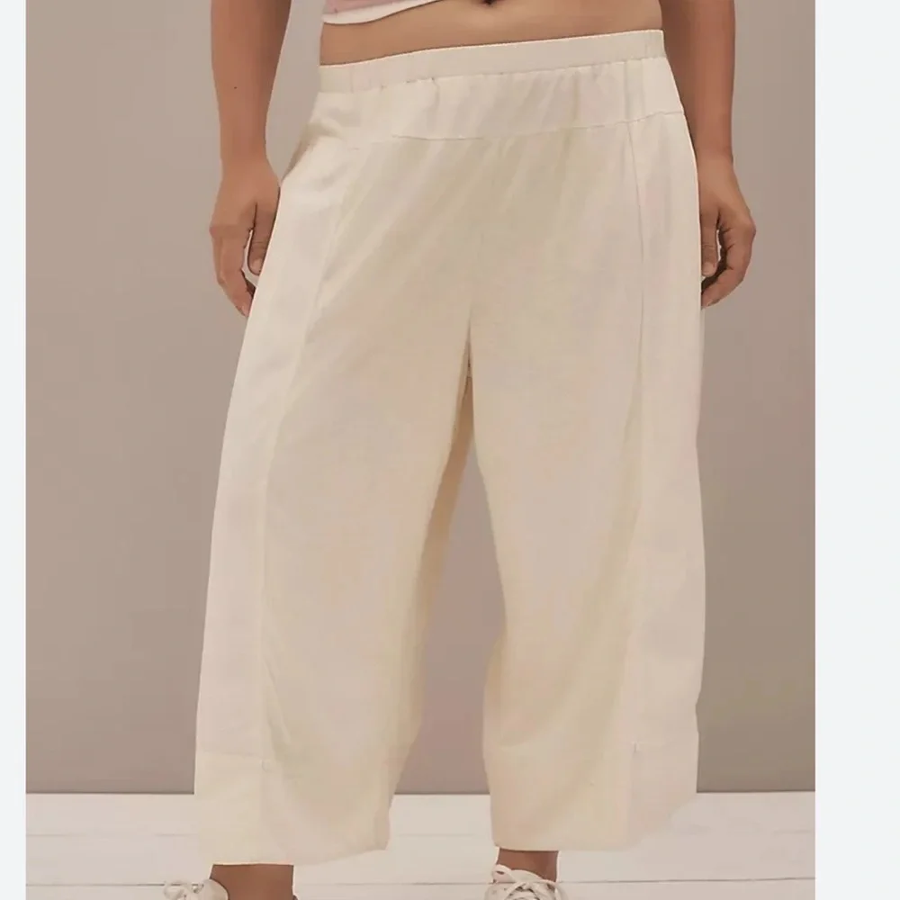 Daily Practice by Anthropologie Take Heart Capri Pants